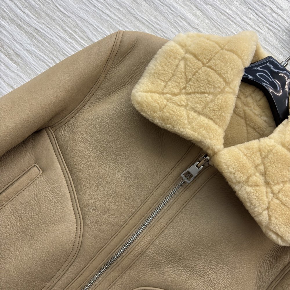 Зимняя кожаная дубленка женская фото 3