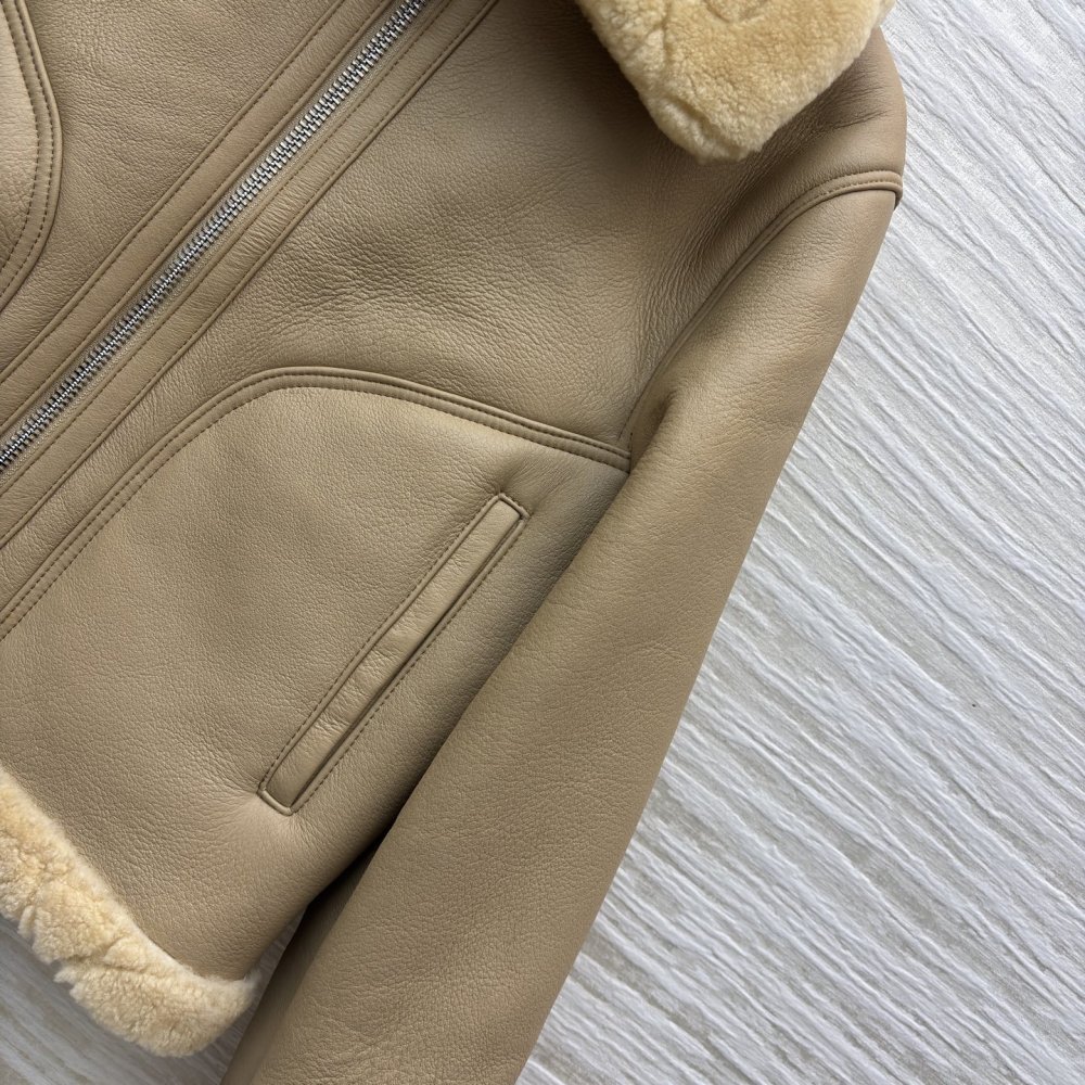 Зимняя кожаная дубленка женская фото 5