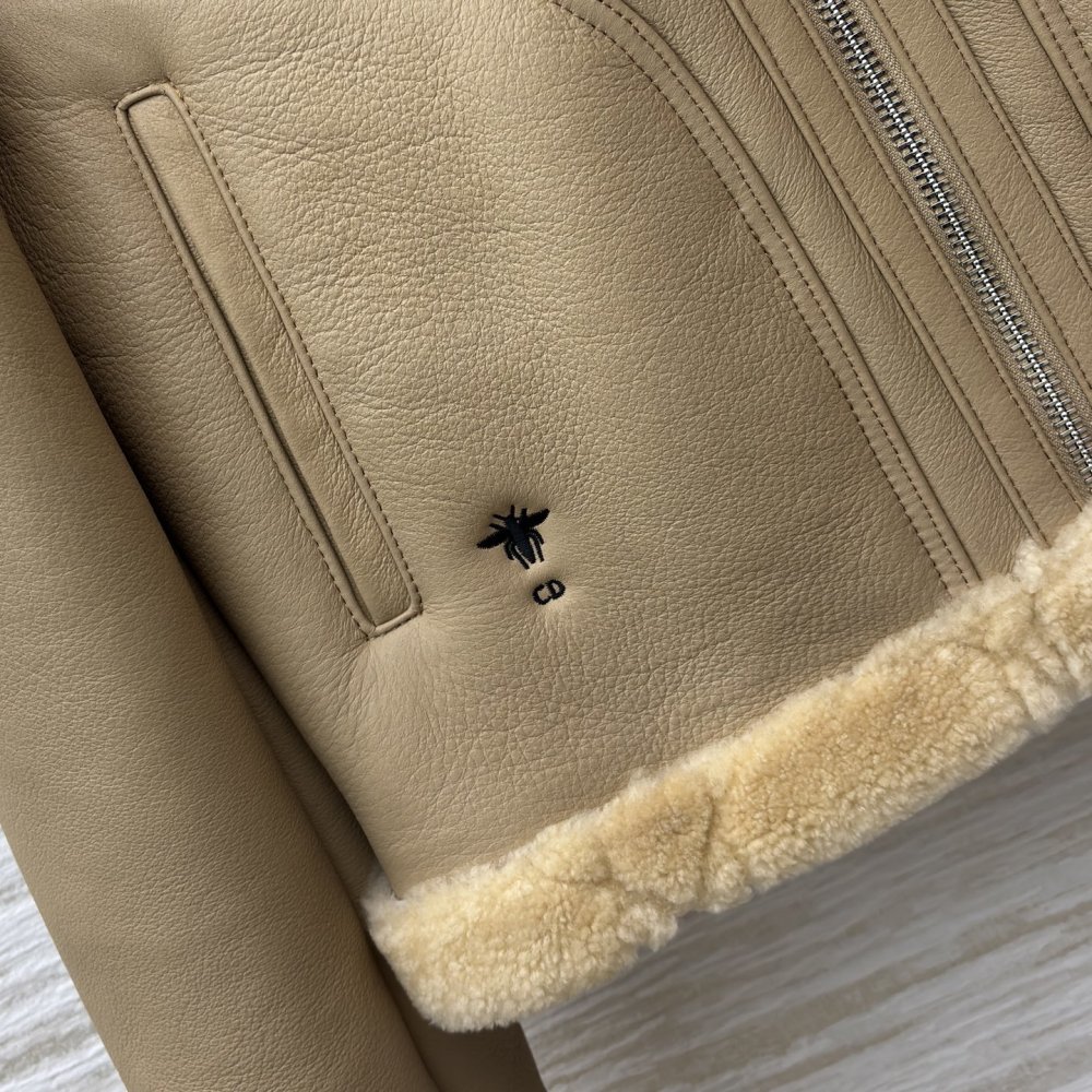 Зимняя кожаная дубленка женская фото 7