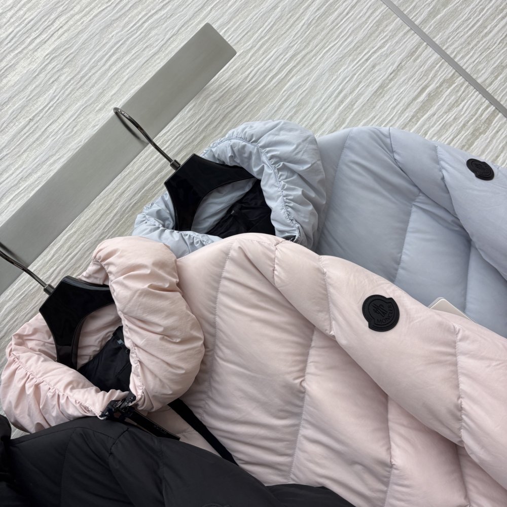 Зимняя куртка на пуху фото 2