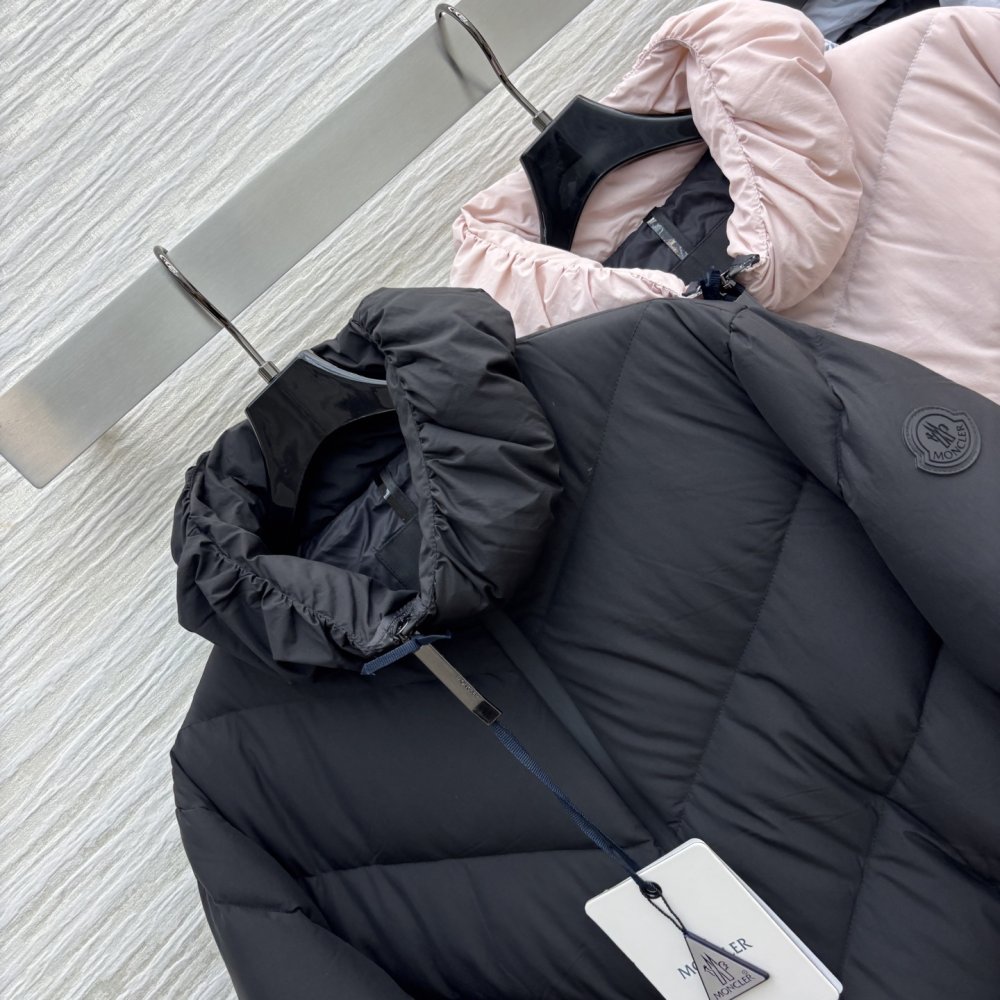 Зимняя куртка на пуху фото 3