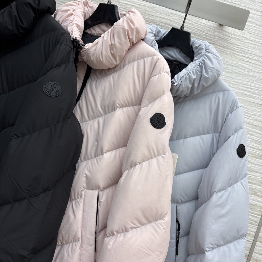 Зимняя куртка на пуху фото 5