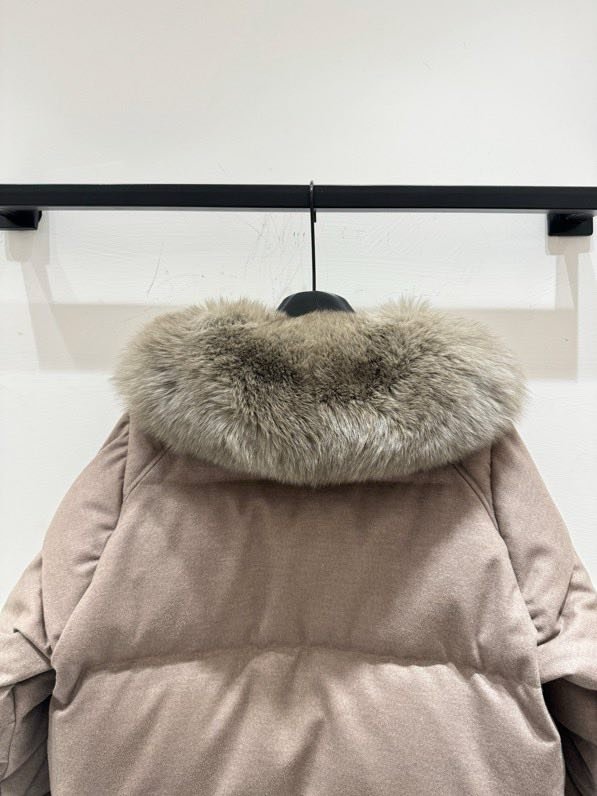 Зимова куртка пуховик з хутром лисиці фото 2