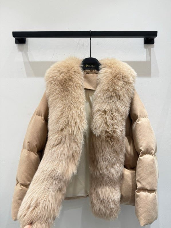 Зимова куртка пуховик з хутром лисиці фото 9