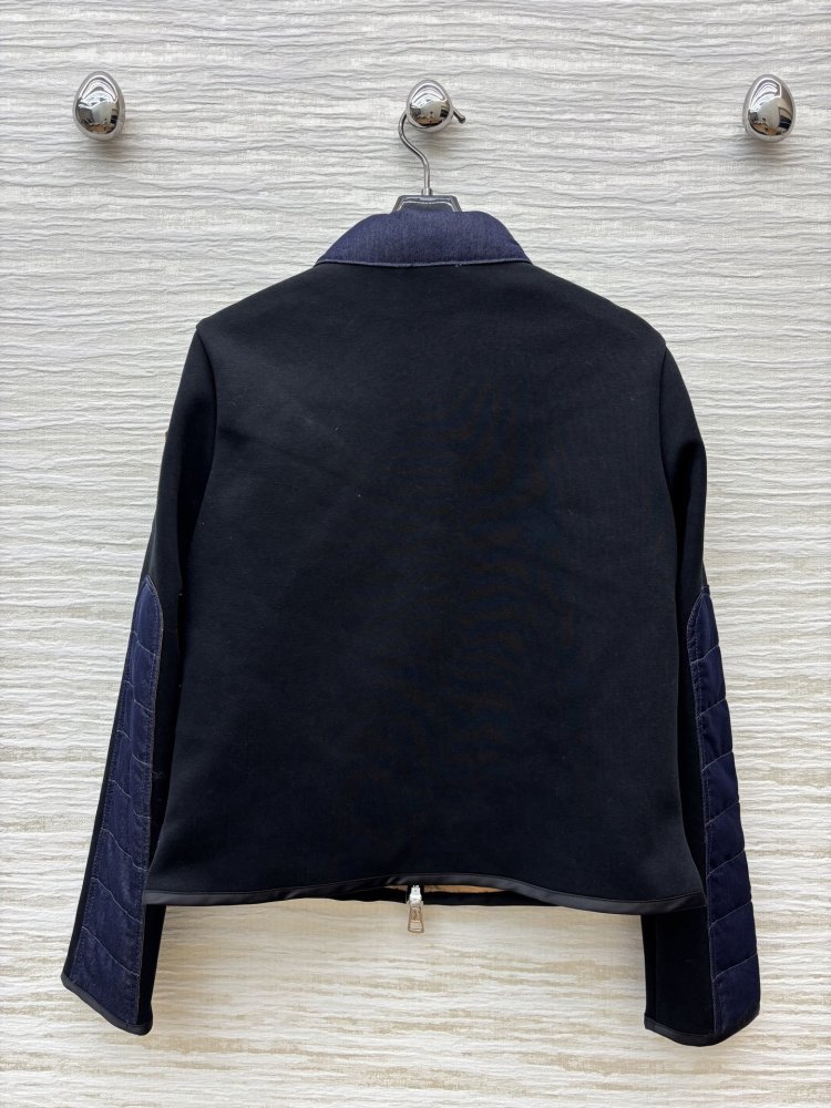 Зимова куртка з трикотажними рукавами фото 8