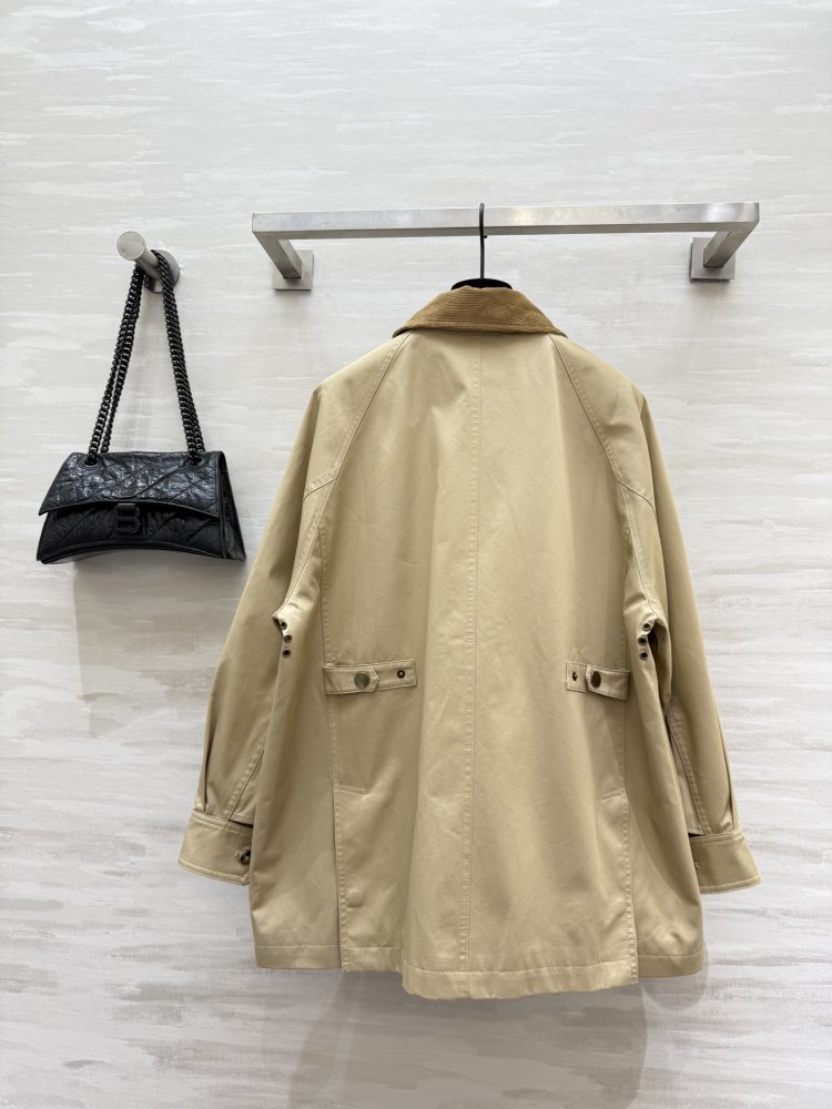 Зимова куртка жіноча фото 5