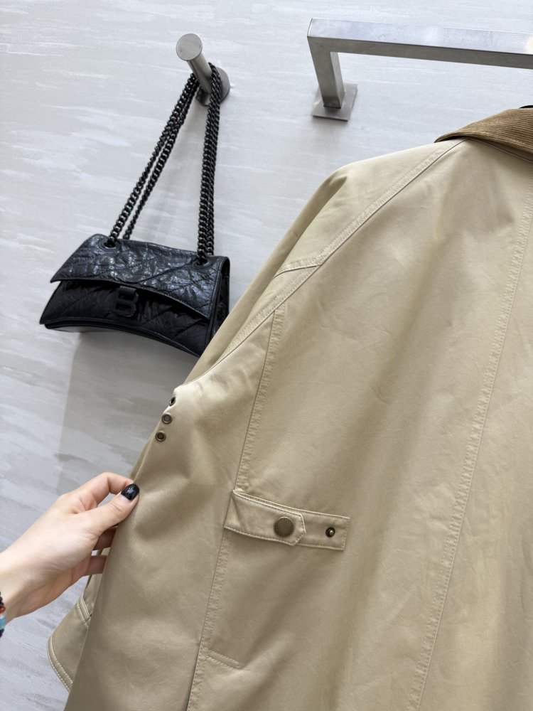 Зимова куртка жіноча фото 6