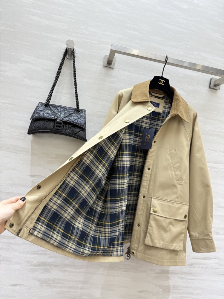 Зимова куртка жіноча фото 9