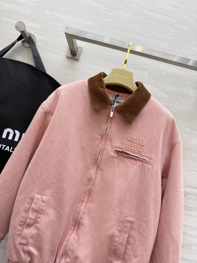 Зимова рожева куртка фото 7