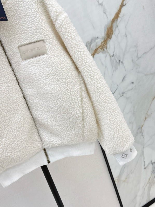 Зимняя шерстяная куртка фото 2