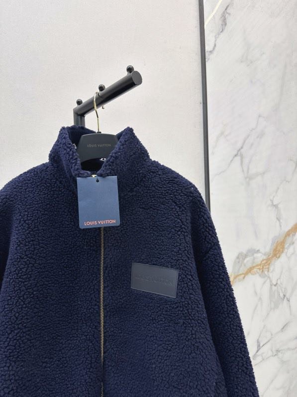 Winter woolen jacket фото 5