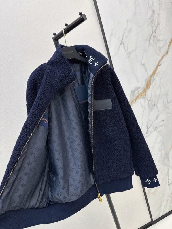 Winter woolen jacket фото 7