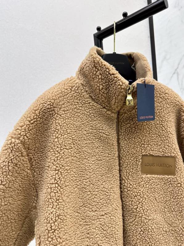 Зимняя шерстяная куртка фото 9